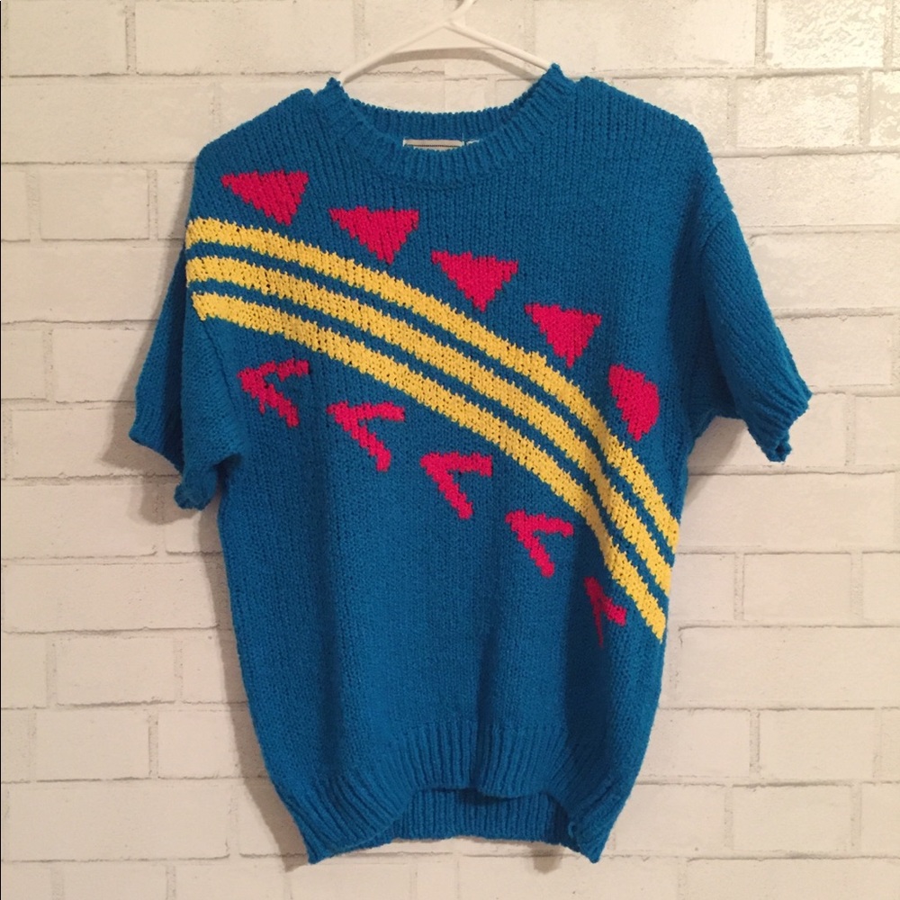 Super Cute Vintage Sweater Top